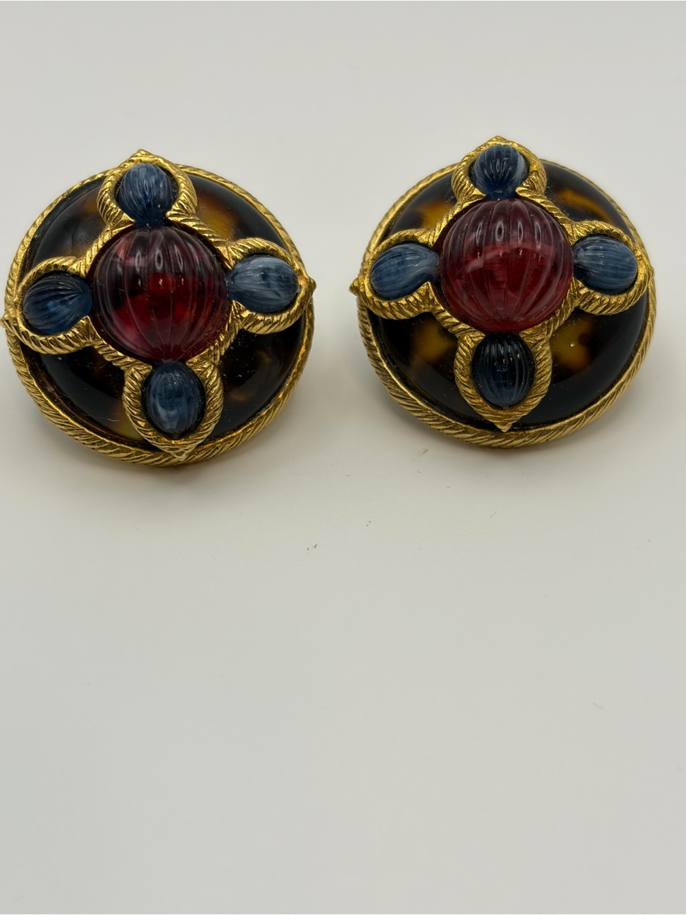 Vintage Jay Strongwater (Jay S) tortoise glass cabochon Byzantine statement clip